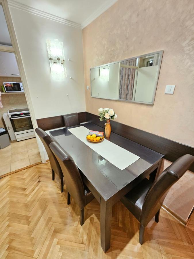 Slavija Apartment Belgrad Exteriör bild